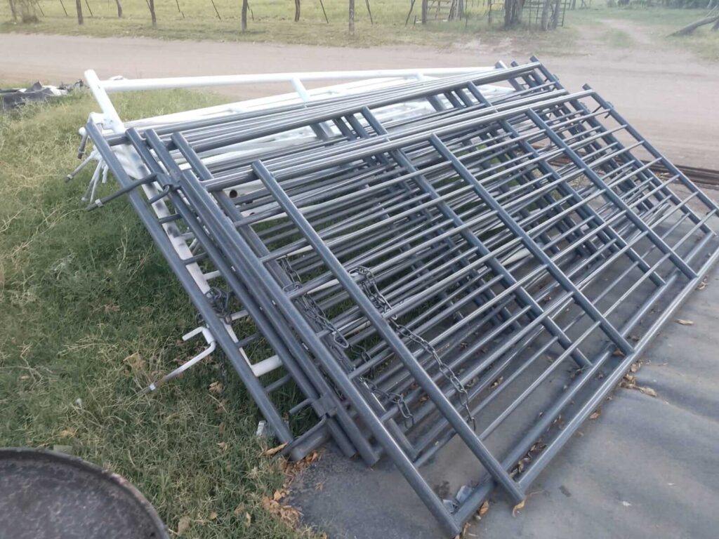 Tranqueras de Línea y Corral